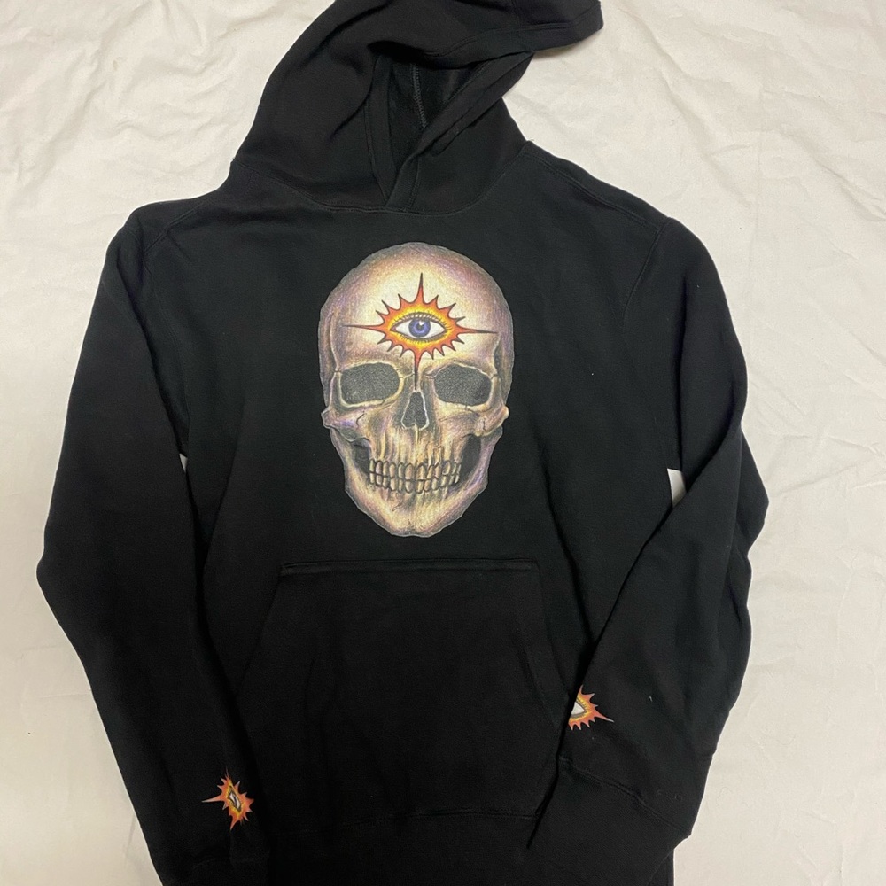 Brand new! mbm “miracles, believes, mysteries” black skull hoodie.